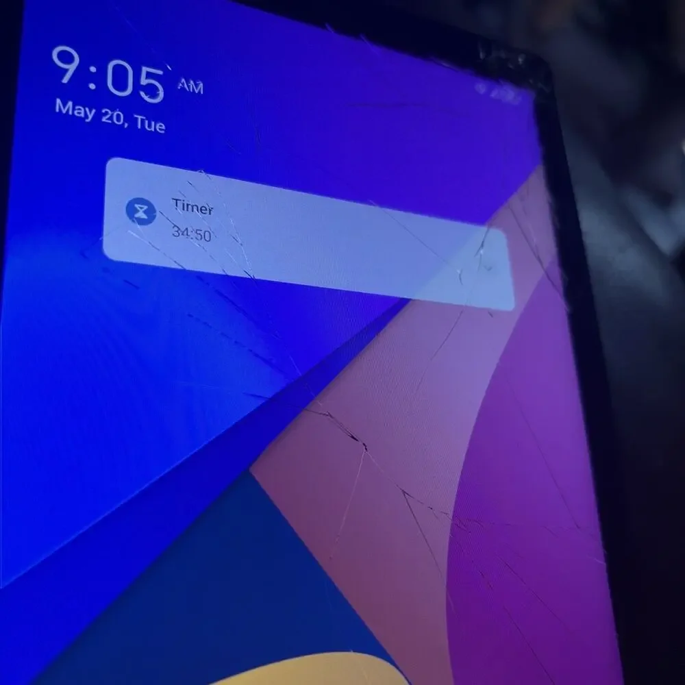 TCL 8